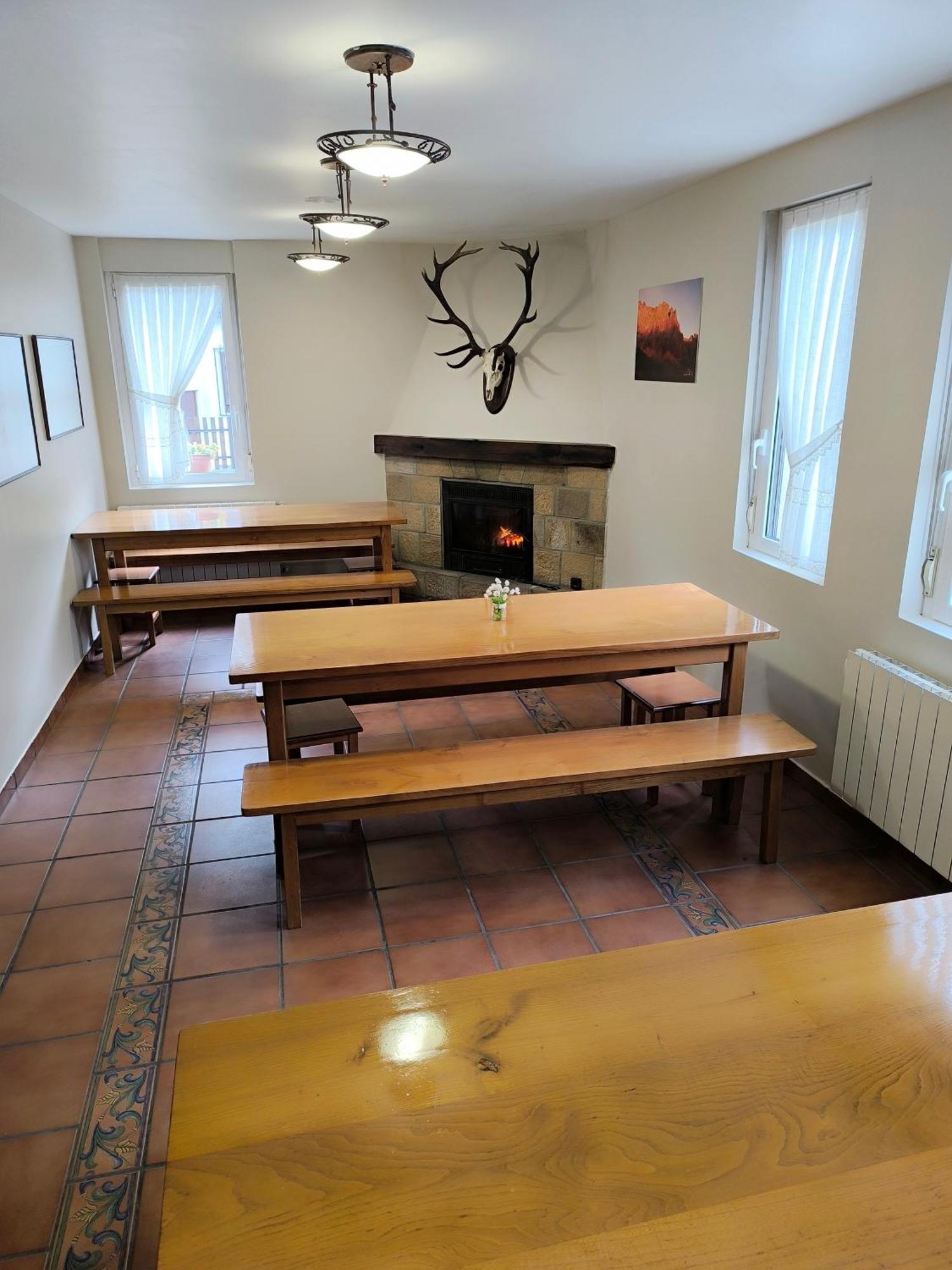 Albergue Turistico Briz Espinama Esterno foto